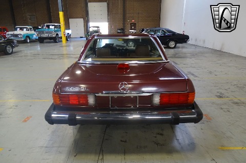 1987 Mercedes-Benz 560SL image 7