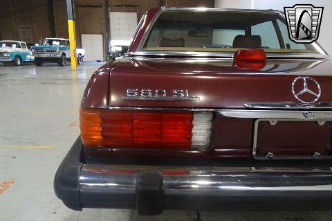 1987 Mercedes-Benz 560SL image 33