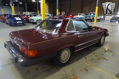 1987 Mercedes-Benz 560SL image 8