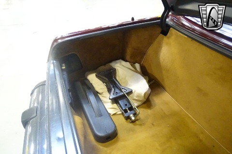 1987 Mercedes-Benz 560SL image 97