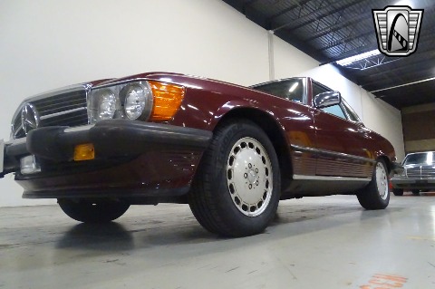 1987 Mercedes-Benz 560SL image 20