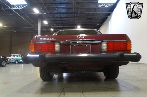 1987 Mercedes-Benz 560SL image 23