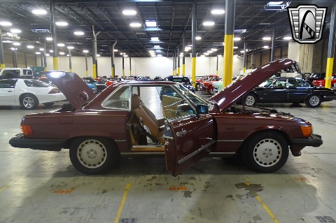 1987 Mercedes-Benz 560SL image 77