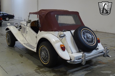 1952 MG TD image 10