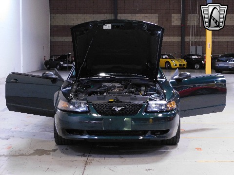 2001 Ford Mustang image 83