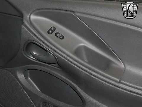 2001 Ford Mustang image 92