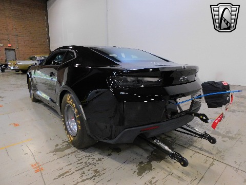 2018 Chevrolet Camaro image 4