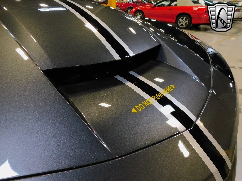 2018 Chevrolet Camaro image 60