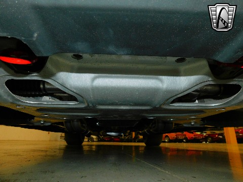 2018 Chevrolet Camaro image 140