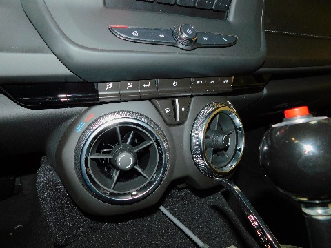 2018 Chevrolet Camaro image 106