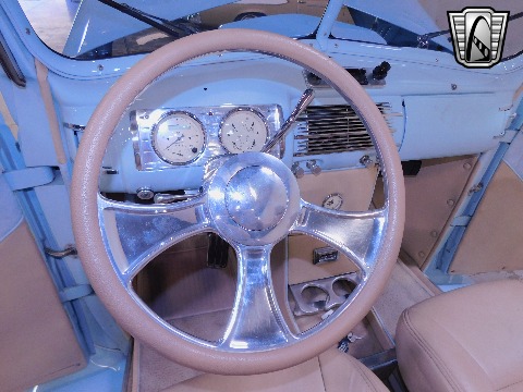 1940 Ford Convertible image 84