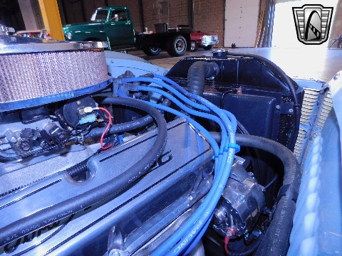 1940 Ford Convertible image 111