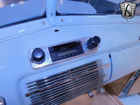 1940 Ford Convertible image 86