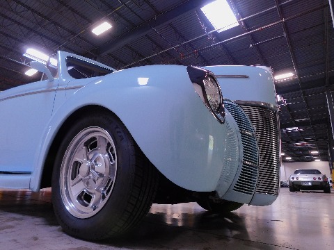 1940 Ford Convertible image 52