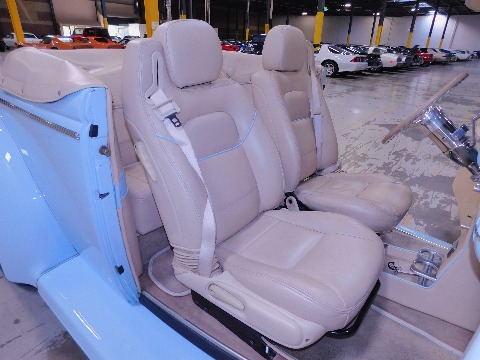 1940 Ford Convertible image 79