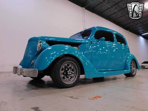 1936 Ford Slantback image 10