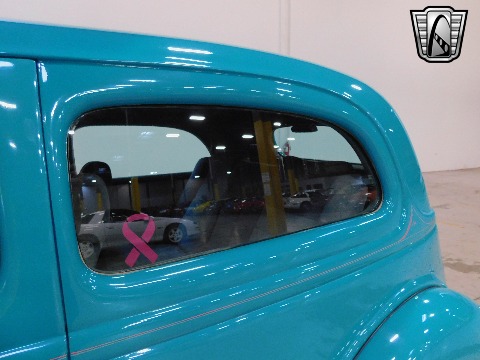 1936 Ford Slantback image 39