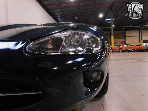 1997 Jaguar XK8 image 29