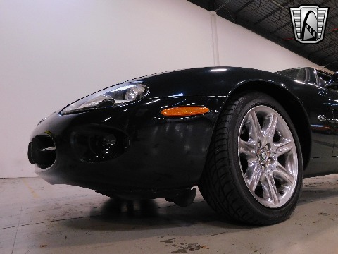 1997 Jaguar XK8 image 30