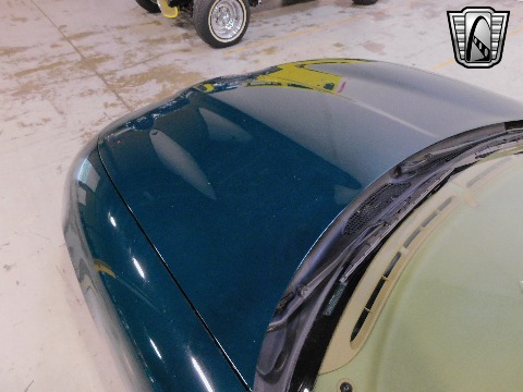 1997 Jaguar XK8 image 32