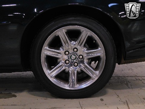 1997 Jaguar XK8 image 39