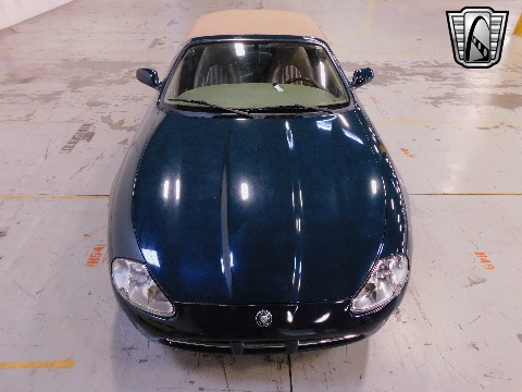 1997 Jaguar XK8 image 27