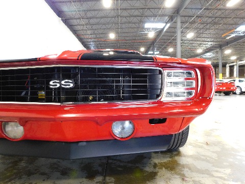 1969 Chevrolet Camaro image 28