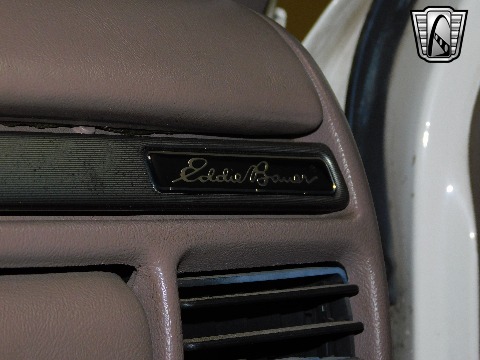 1995 Ford Bronco image 107