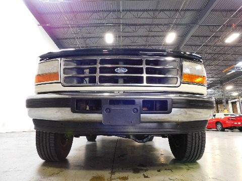 1995 Ford Bronco image 17