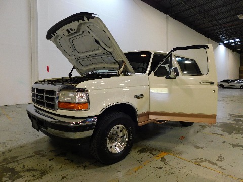 1995 Ford Bronco image 70