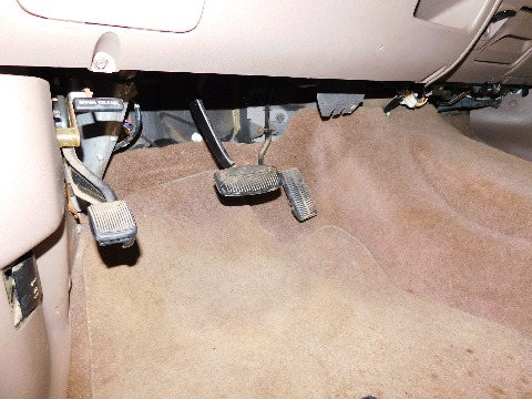 1995 Ford Bronco image 96