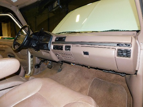 1995 Ford Bronco image 99