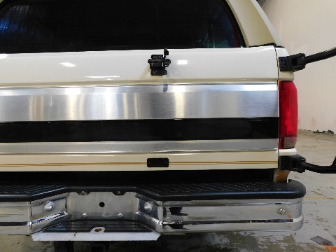 1995 Ford Bronco image 49