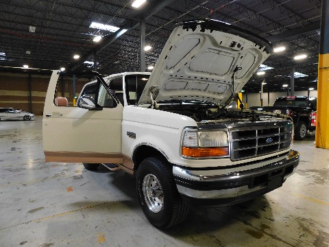 1995 Ford Bronco image 76