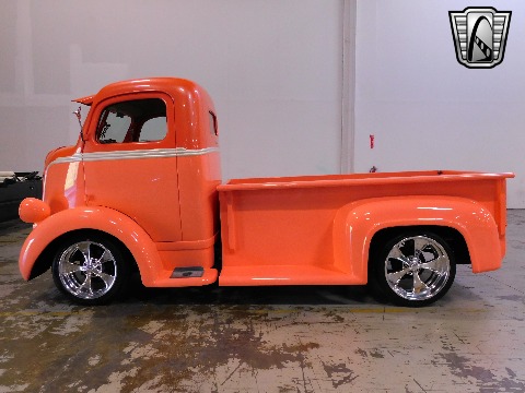 1947 Ford COE image 3