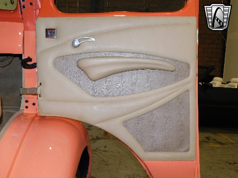 1947 Ford COE image 87