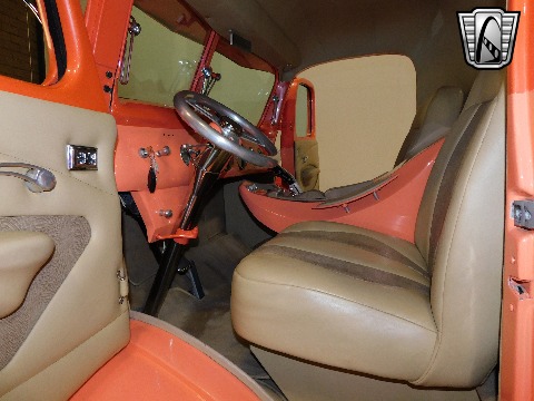 1947 Ford COE image 89