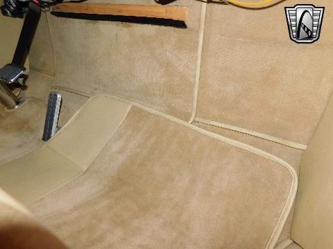 1947 Ford COE image 94