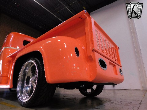 1947 Ford COE image 43