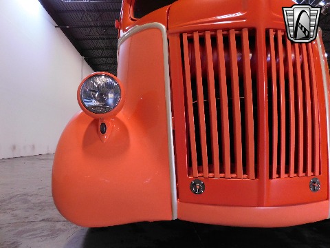 1947 Ford COE image 69