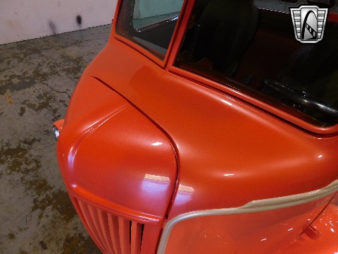 1947 Ford COE image 19