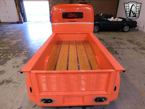 1947 Ford COE image 22