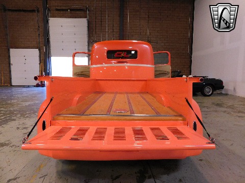 1947 Ford COE image 74
