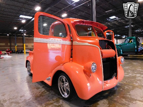 1947 Ford COE image 77