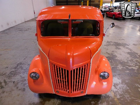 1947 Ford COE image 27