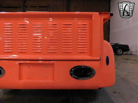 1947 Ford COE image 54