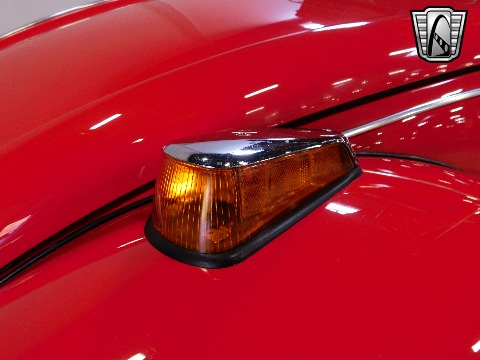 1970 Volkswagen Beetle image 34