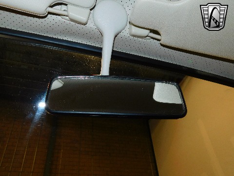 1970 Volkswagen Beetle image 96