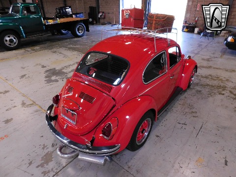 1970 Volkswagen Beetle image 23