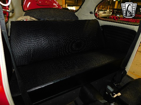 1970 Volkswagen Beetle image 104